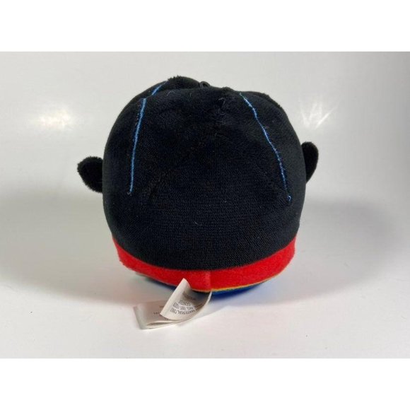 3.5" Hallmark Fluffballs DC Comics Wonder Woman Plush - Picture 2 of 4